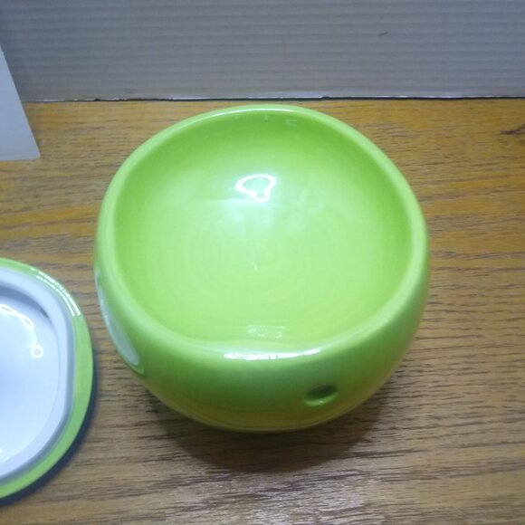 Green Apple Tart Warmer Yankee Candle Farmhouse Core 5 1/2” Tall Spring Retired - Picture 4 of 7